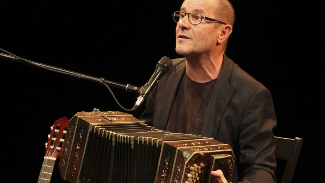 Durch die Tür ins Freie Literarisches Konzert mit Stephan Krawczyk